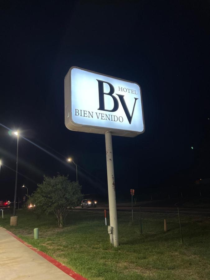 Hotel Bien Venido Pearsall Eksteriør billede